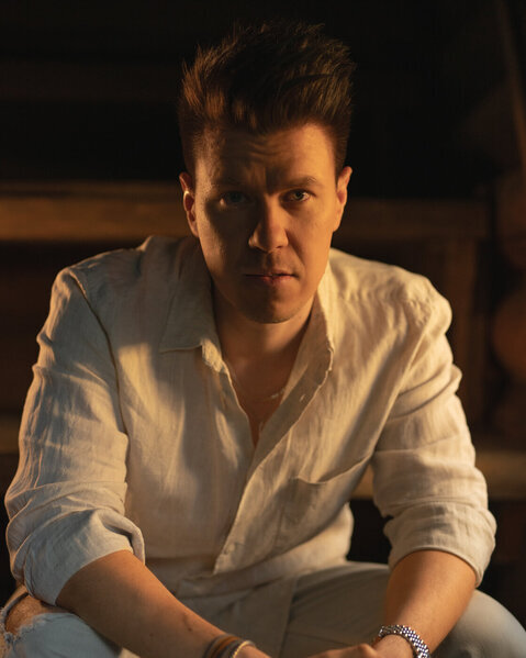 <b>Olli Halonen</b>